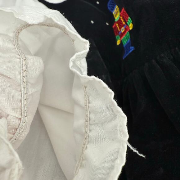 Vintage Oshkosh Collection Velvet Dress Size 4 90's Black Christmas Nutcracker - Picture 7 of 16